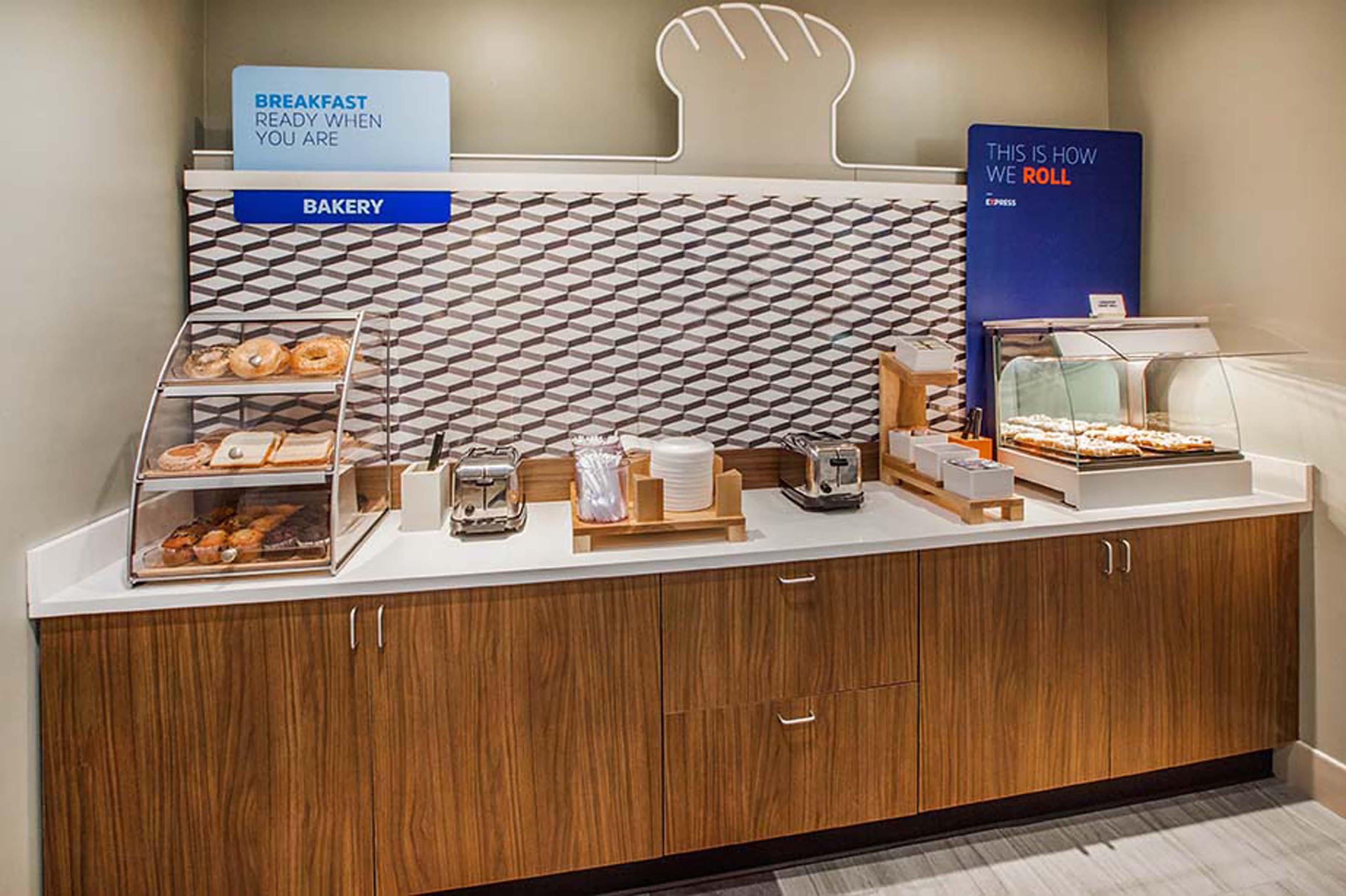 Holiday Inn Express Hotel & Suites Texarkana East By Ihg Exteriör bild