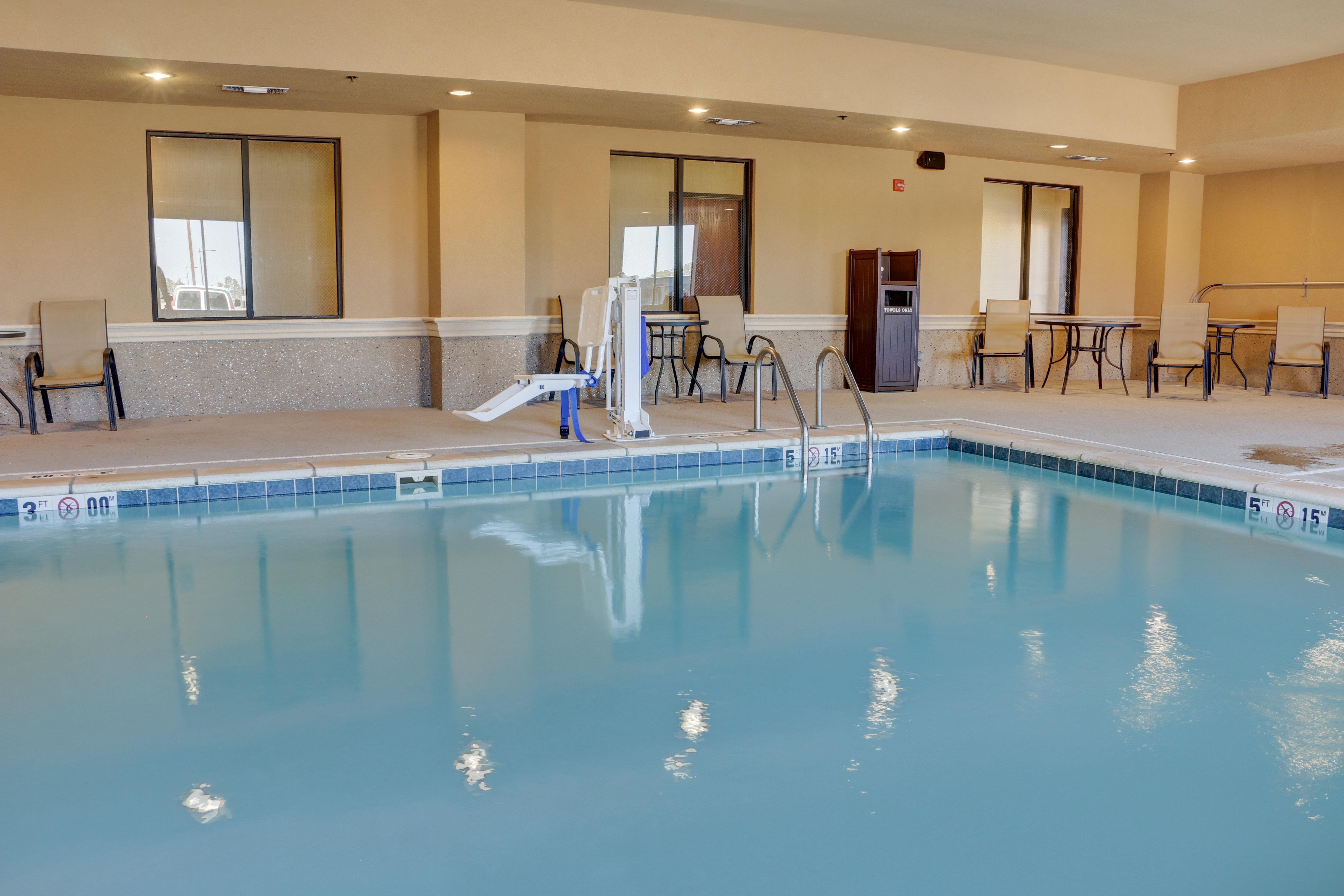 Holiday Inn Express Hotel & Suites Texarkana East By Ihg Exteriör bild