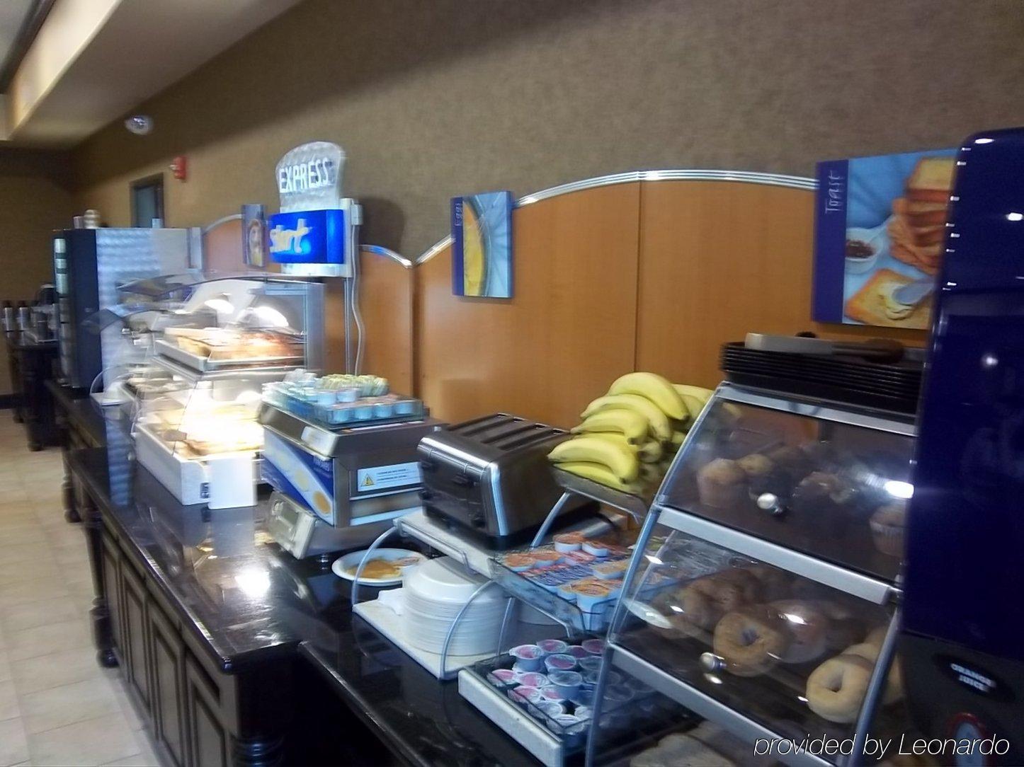 Holiday Inn Express Hotel & Suites Texarkana East By Ihg Restaurang bild